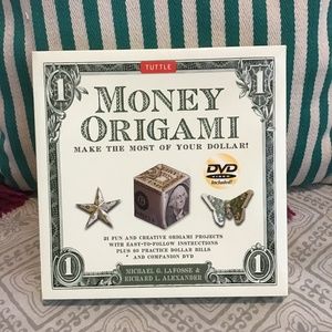 Tuttle Money Origami kit